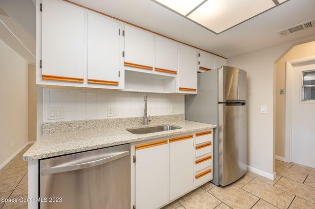 511 Avignon Drive, Melbourne, FL 32935