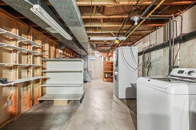 7424 Cherry Avenue, Georgetown Twp, MI 49428