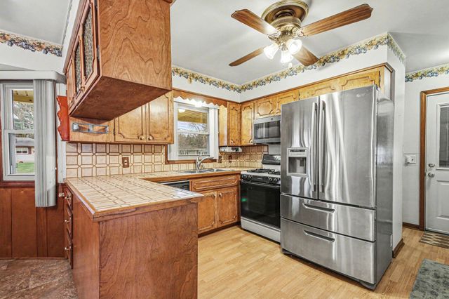 7424 Cherry Avenue, Georgetown Twp, MI 49428