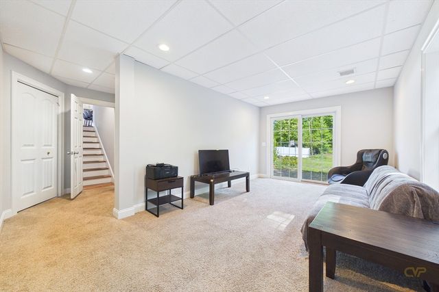 135 County St, Lakeville, MA 02347