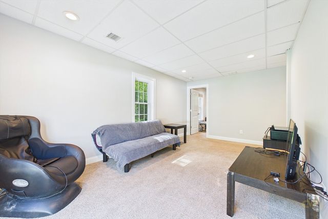 135 County St, Lakeville, MA 02347