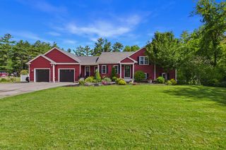 135 County St, Lakeville, MA 02347