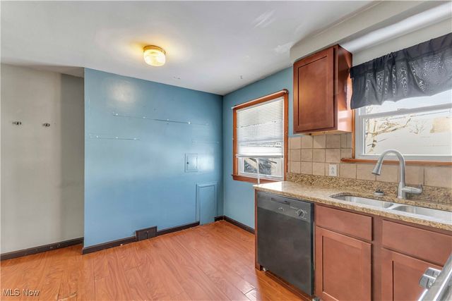 5602 Westlake Avenue, Parma, OH 44129