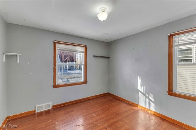 5602 Westlake Avenue, Parma, OH 44129