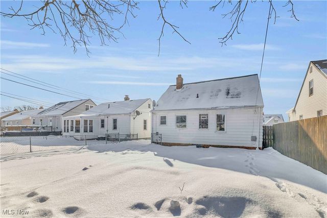 5602 Westlake Avenue, Parma, OH 44129