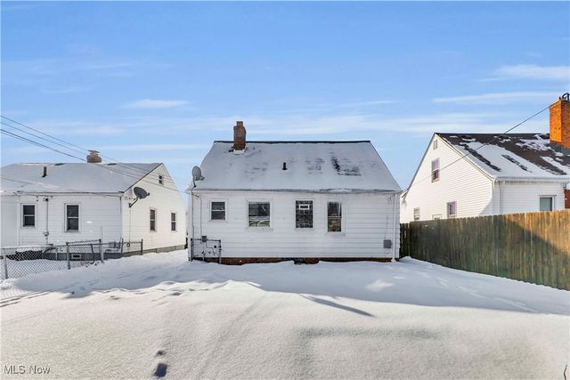 5602 Westlake Avenue, Parma, OH 44129