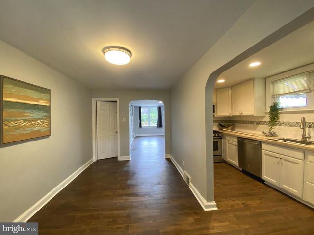 230 WESTBROOK DR, Clifton Heights, PA 19018