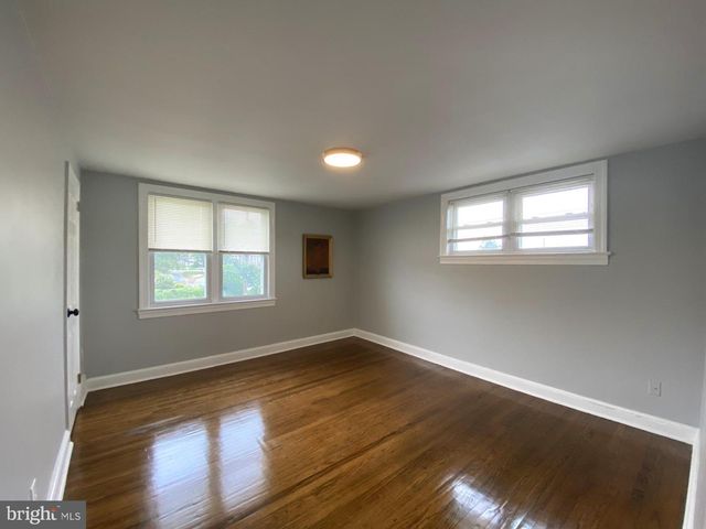 230 WESTBROOK DR, Clifton Heights, PA 19018