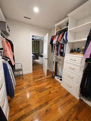 278 Putnam Hill Rd, Sutton, MA 01590