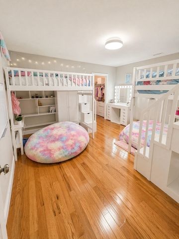 278 Putnam Hill Rd, Sutton, MA 01590