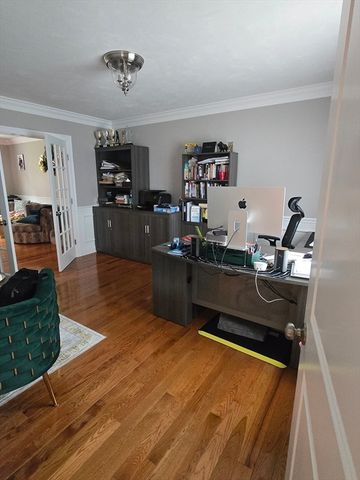 278 Putnam Hill Rd, Sutton, MA 01590