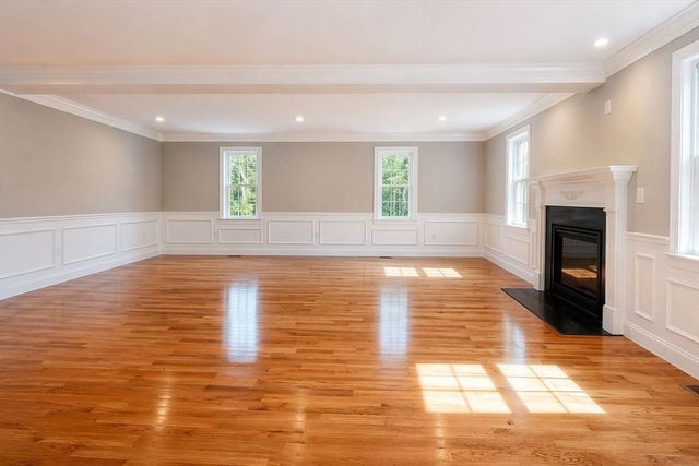 278 Putnam Hill Rd, Sutton, MA 01590