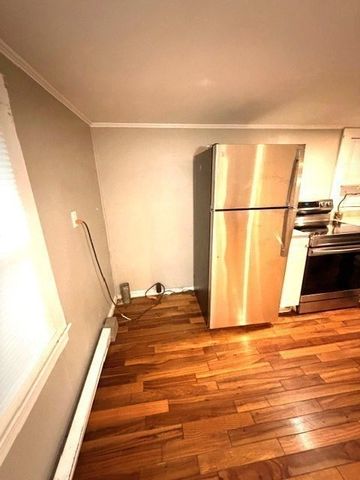 108-R Pratt St, Fitchburg, MA 01420