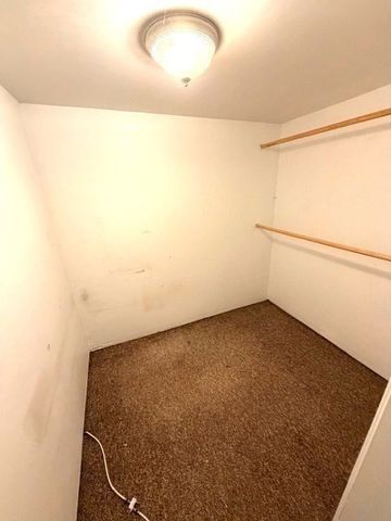 108-R Pratt St, Fitchburg, MA 01420