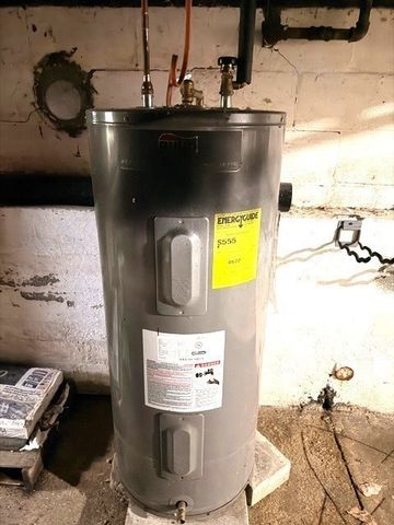 108-R Pratt St, Fitchburg, MA 01420