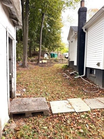 108-R Pratt St, Fitchburg, MA 01420