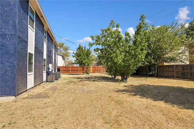 1537 Pine Ridge Drive D, College Station, TX 77840