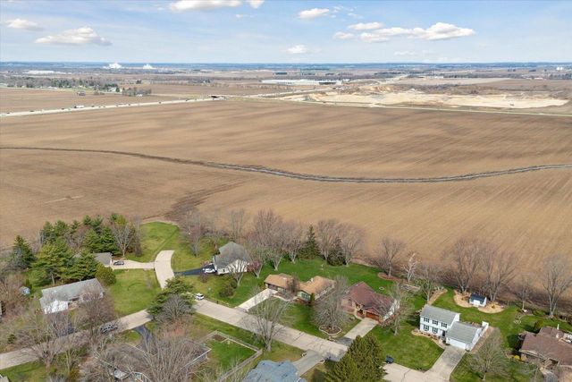 3459 Bee Lane, Beloit, WI 53511