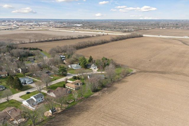 3459 Bee Lane, Beloit, WI 53511