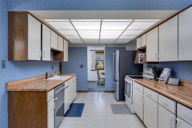 3459 Bee Lane, Beloit, WI 53511