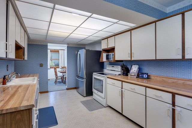 3459 Bee Lane, Beloit, WI 53511