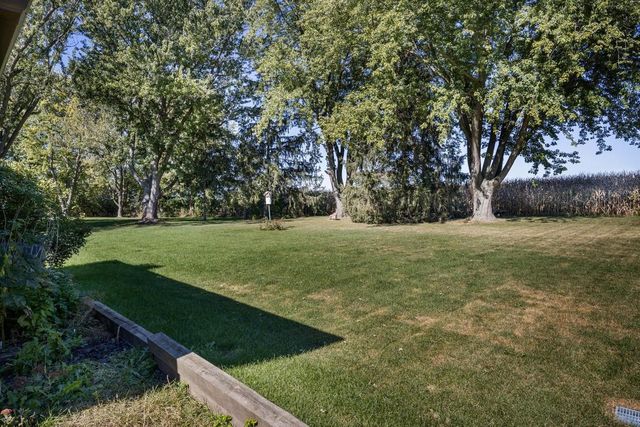 3459 Bee Lane, Beloit, WI 53511