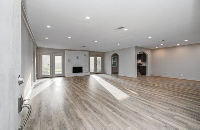 1801 Benbow Way, Houston, TX 77080