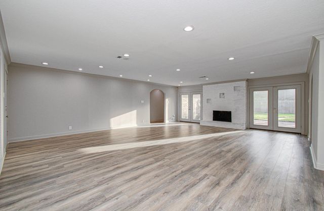 1801 Benbow Way, Houston, TX 77080