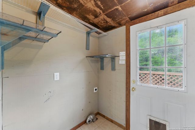 18525 County Road 5722, Castroville, TX 78009