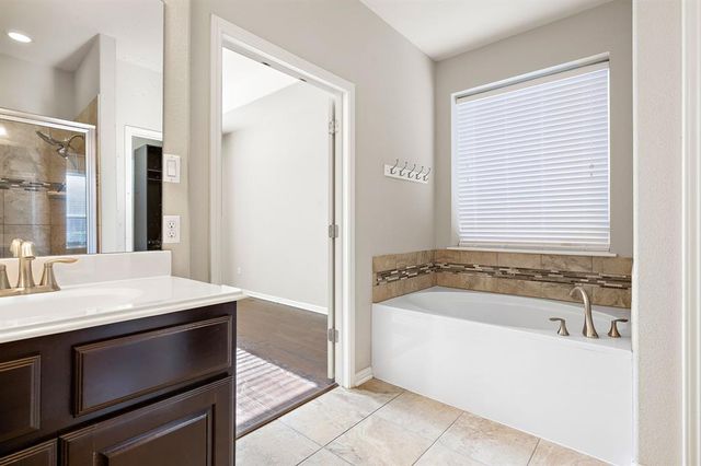 2406 Yorkshire LN, Cedar Park, TX 78613