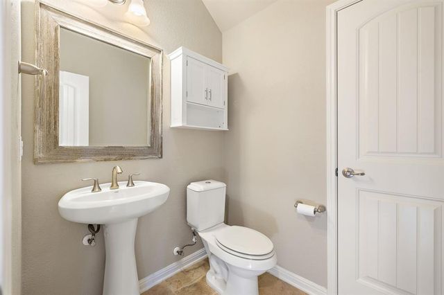 2406 Yorkshire LN, Cedar Park, TX 78613