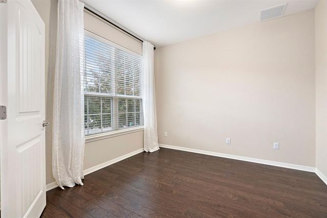 2406 Yorkshire LN, Cedar Park, TX 78613