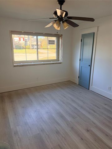 1906 Shadow Bend Drive, Houston, TX 77043