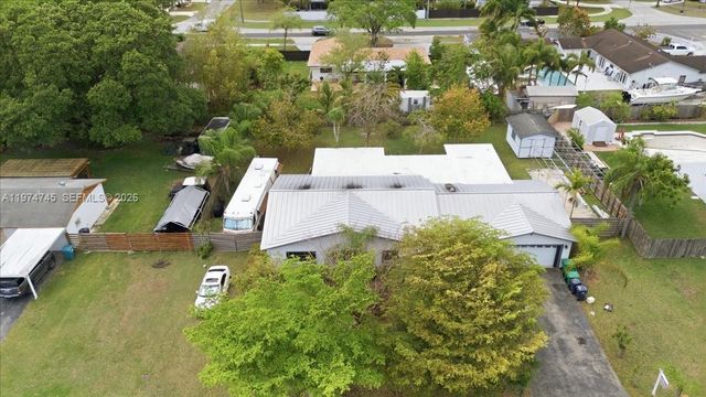 28220 SW 161st Ave, Homestead, FL 33033