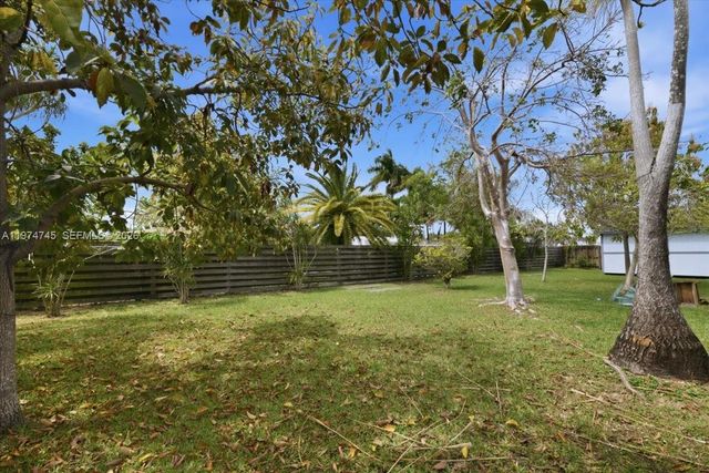 28220 SW 161st Ave, Homestead, FL 33033