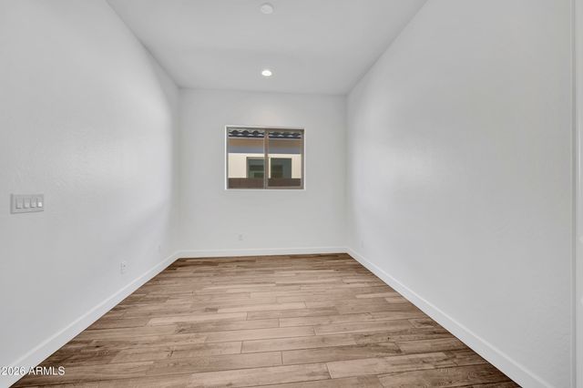 2374 E RIHL Road, San Tan Valley, AZ 85140