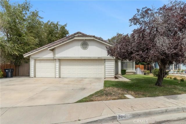 2641 Peaceful Way, Lancaster, CA 93535