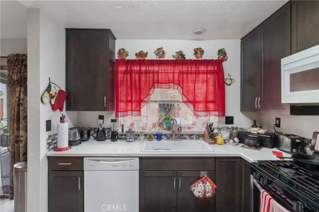 2641 Peaceful Way, Lancaster, CA 93535