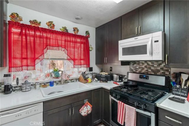 2641 Peaceful Way, Lancaster, CA 93535