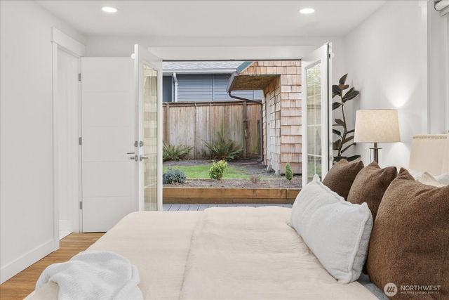 3809 NE 105th Street, Seattle, WA 98125