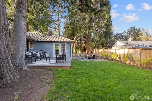 3809 NE 105th Street, Seattle, WA 98125