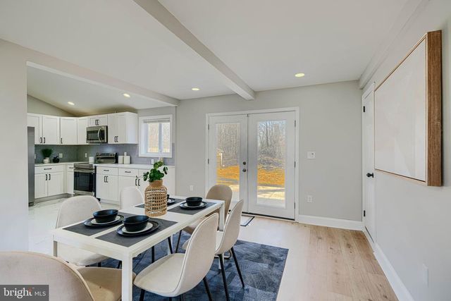 7921 ROLLING VIEW AVE, Nottingham, MD 21236