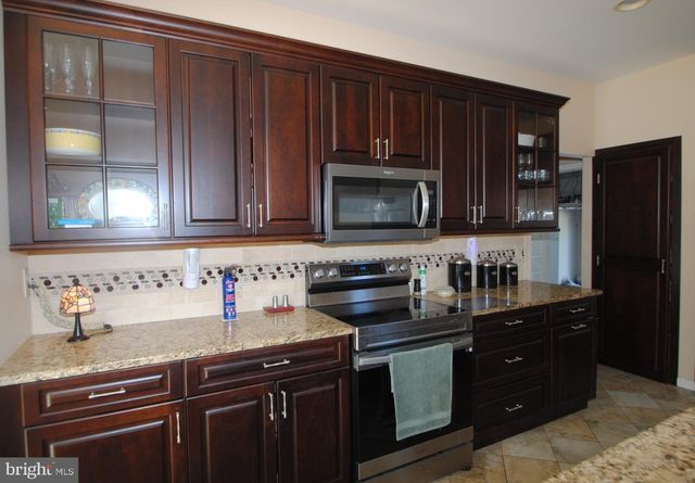 20 DOOLIN BAY DR, Bear, DE 19701