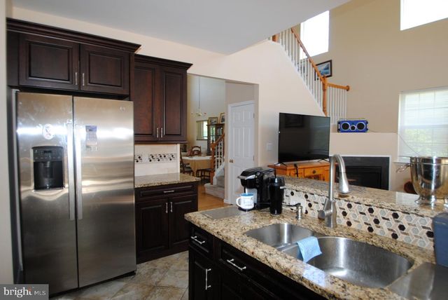 20 DOOLIN BAY DR, Bear, DE 19701