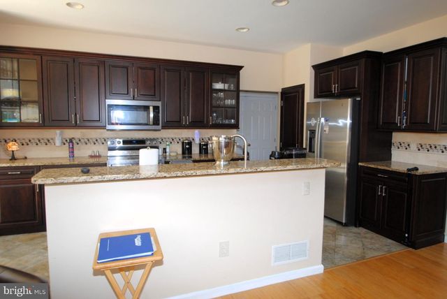 20 DOOLIN BAY DR, Bear, DE 19701