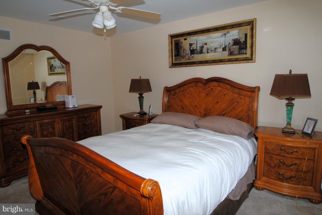 20 DOOLIN BAY DR, Bear, DE 19701