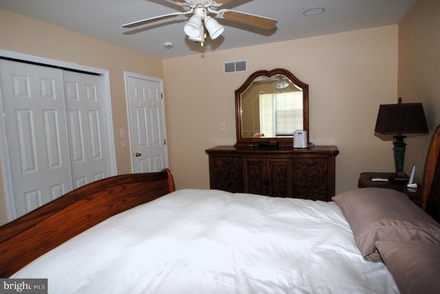 20 DOOLIN BAY DR, Bear, DE 19701