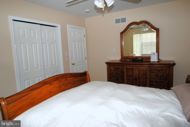20 DOOLIN BAY DR, Bear, DE 19701