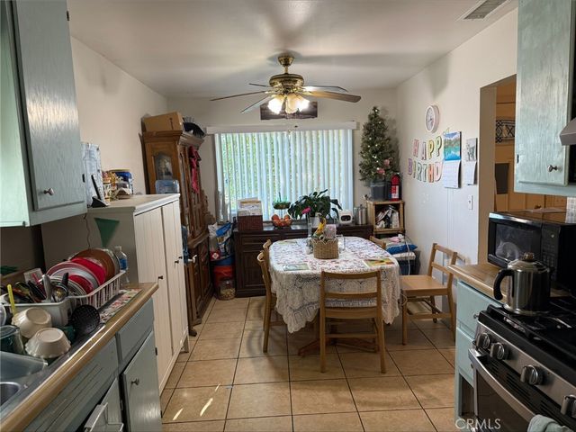 940 Marlyce, Hemet, CA 92543