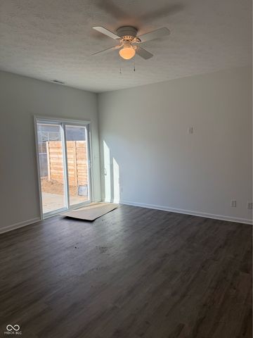 1436 Wigwam Lane, Martinsville, IN 46151